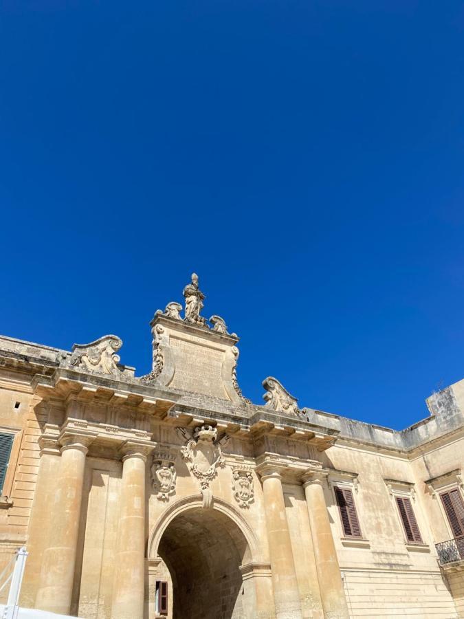 Ai Raggi Di Sole Acomodação com café da manhã Lecce Exterior foto